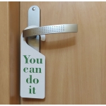 Zawieszka drewniana dwustronna na drzwi Wait! I'm Working /  You can do it - ZW3